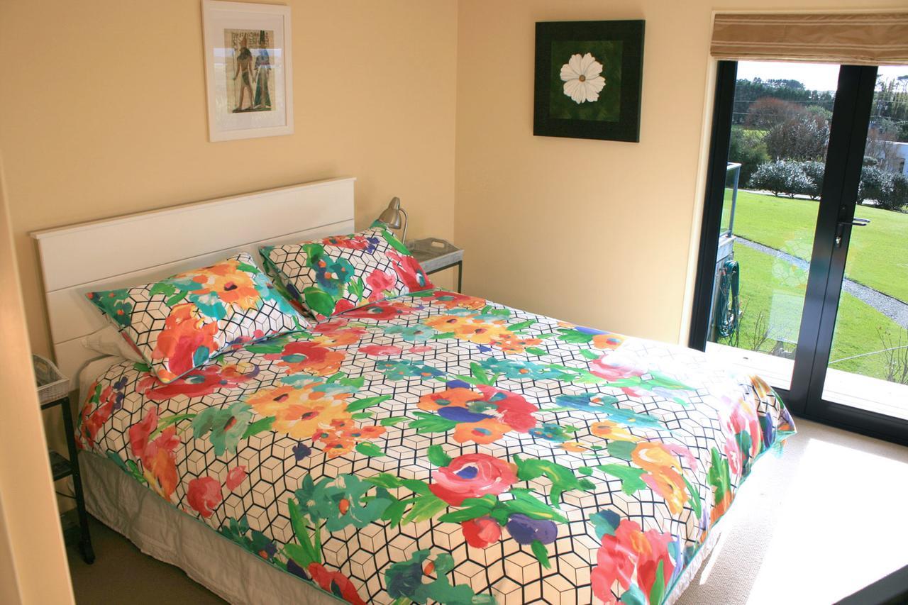 Strathaven Bed And Breakfast ไวปู ภายนอก รูปภาพ